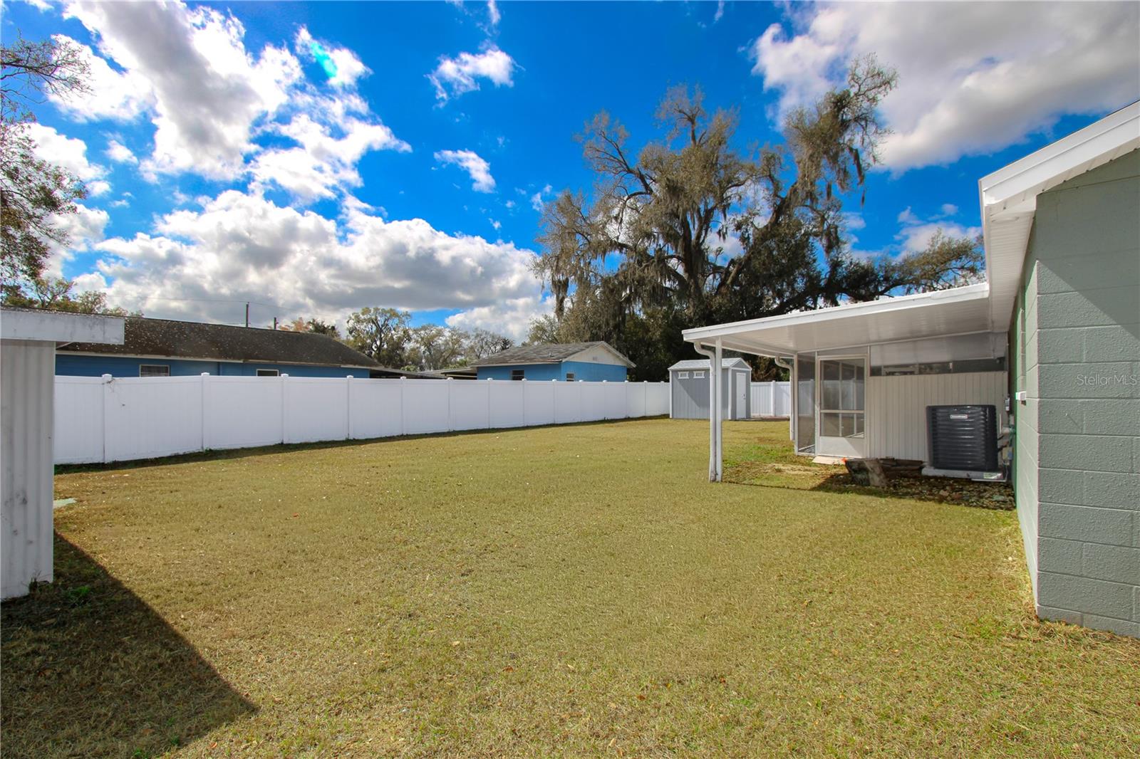 SEFFNER HEIGHTS - Residential