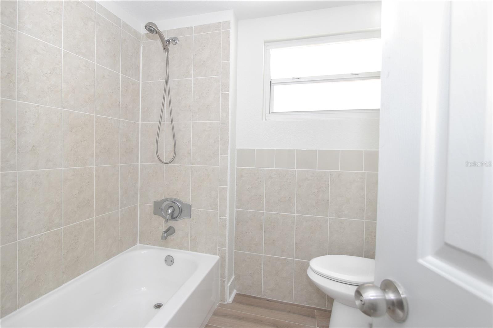 SEFFNER HEIGHTS - Residential