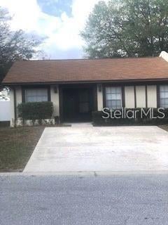 Photo of 7702 Willow Park Drive, Temple Terrace, FL 33637 (MLS # TB8541723)