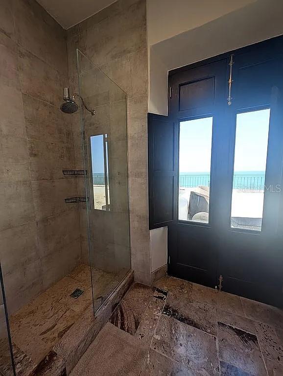 SAN JUAN ANTIGUO - Residential Income