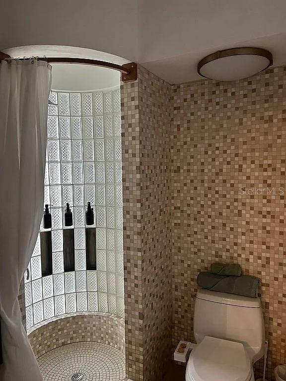 SAN JUAN ANTIGUO - Residential Income