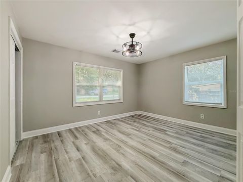 Tiny photo for 11572 SE 60th Avenue, Belleview, FL 34420 (MLS # G5114205)