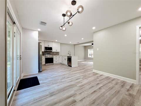 Tiny photo for 11572 SE 60th Avenue, Belleview, FL 34420 (MLS # G5114205)