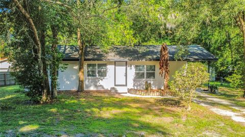 Tiny photo for 11572 SE 60th Avenue, Belleview, FL 34420 (MLS # G5114205)
