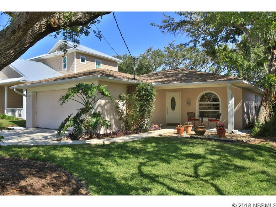 Great beach side home just steps to the beach.  Beautiful treed lot providing a canopy for the front and back patios.  Large eat in kitchen with breakfast bar.  Master suite has walk in closet.  Skylights and back living area add lots of light.  Roof replaced 10/2017, A/C 2015 ;Water: City