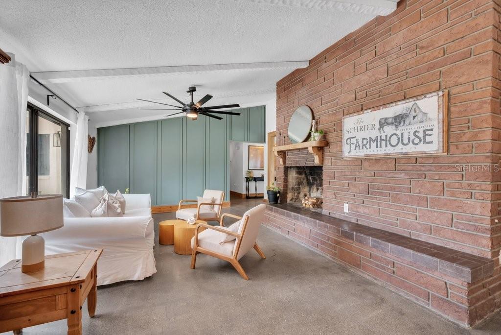 FISHHAWK VICINITY / UNPLATTED - Residential