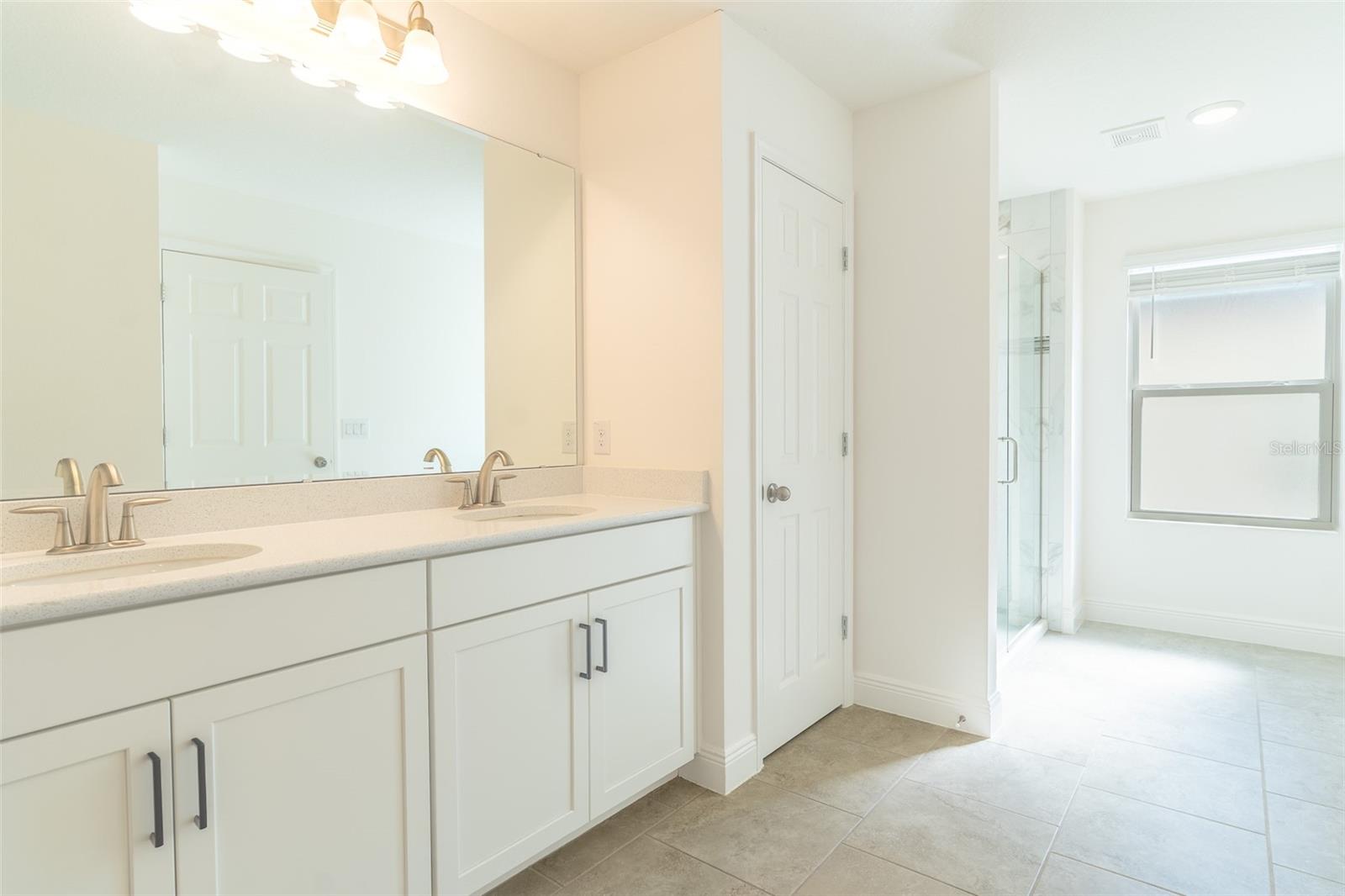 ARDMORE RESERVE PH VI - Residential