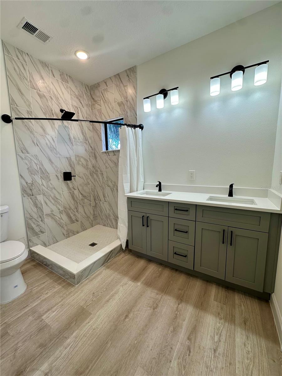 PORT CHARLOTTE SUB 51 - Residential Lease