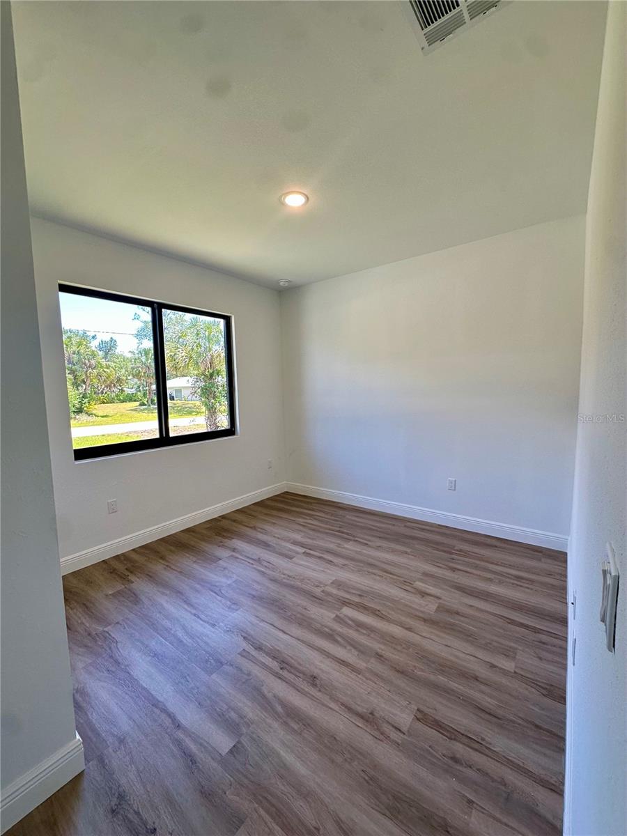 PORT CHARLOTTE SUB 51 - Residential Lease