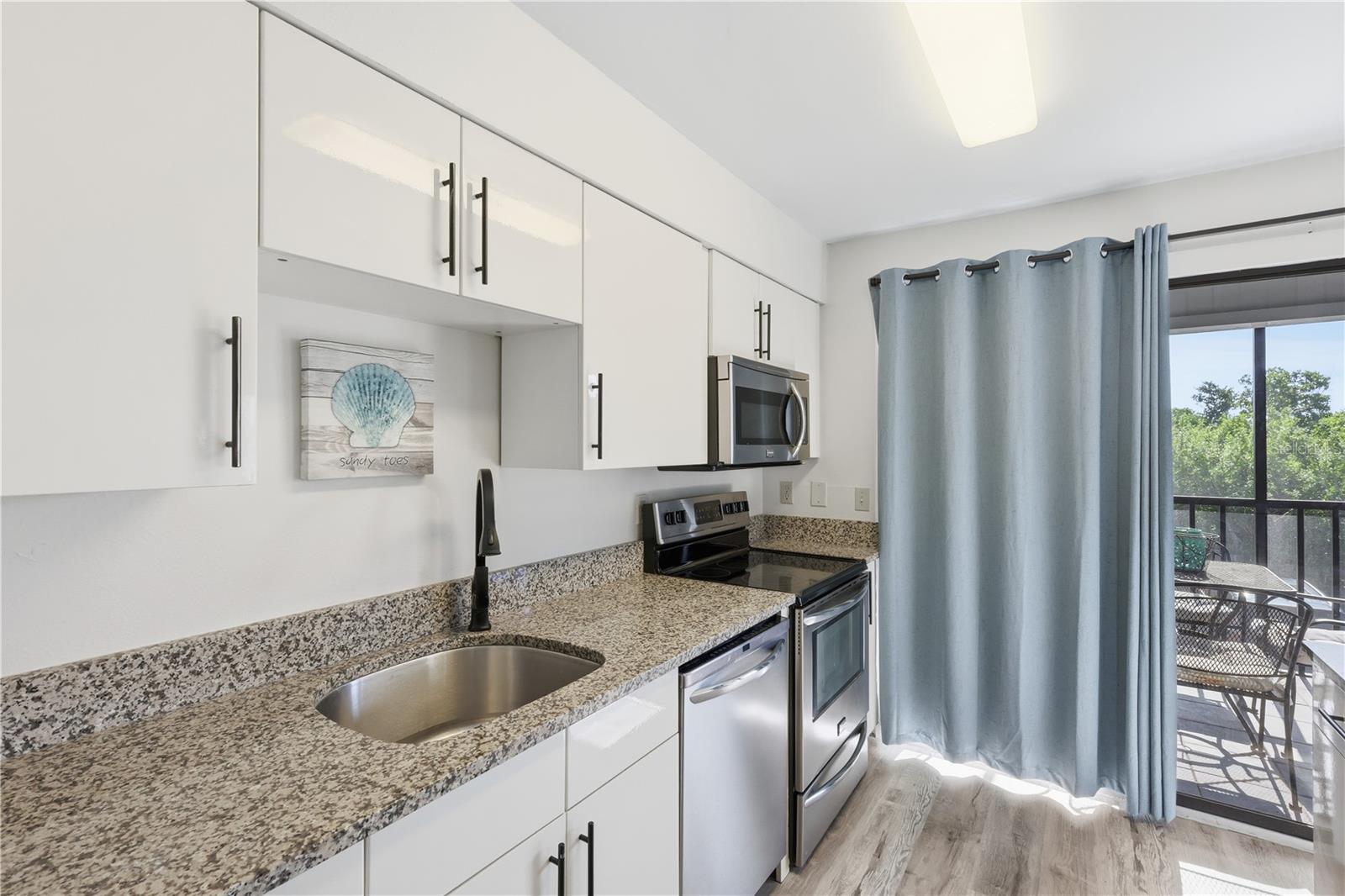 SANDY POINTE PH IV-D1 - Residential