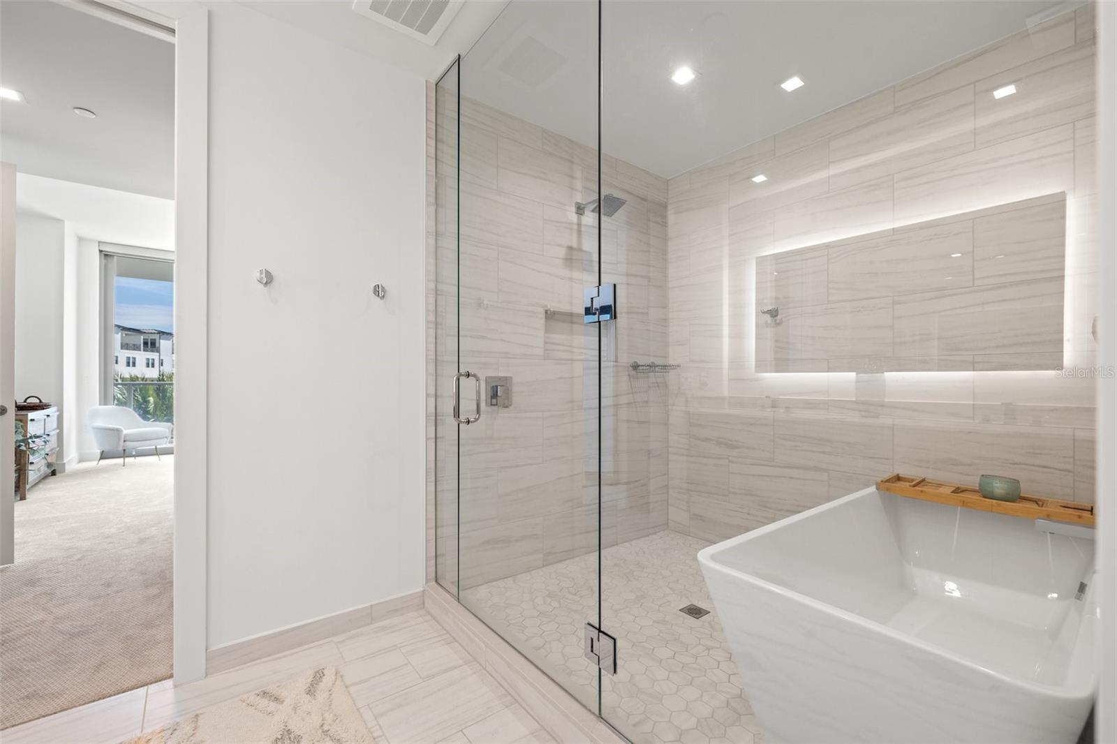 5120 MARINA WAY 2205