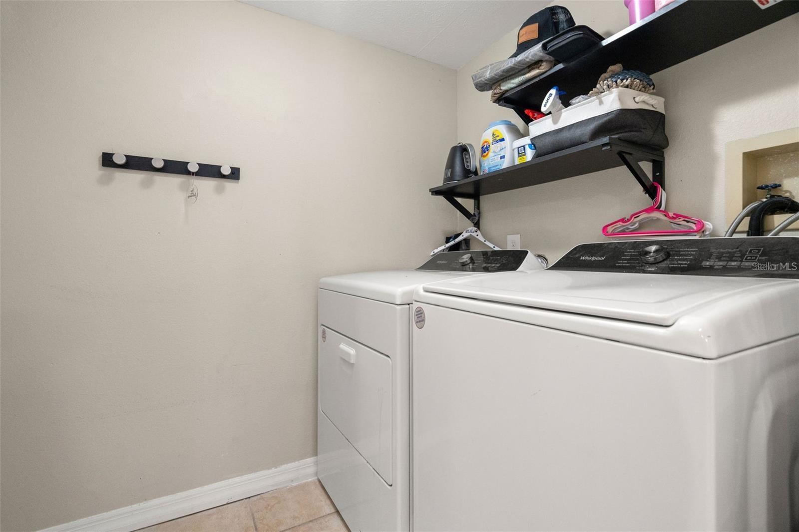 WATER VIEW ESTATES - Residential