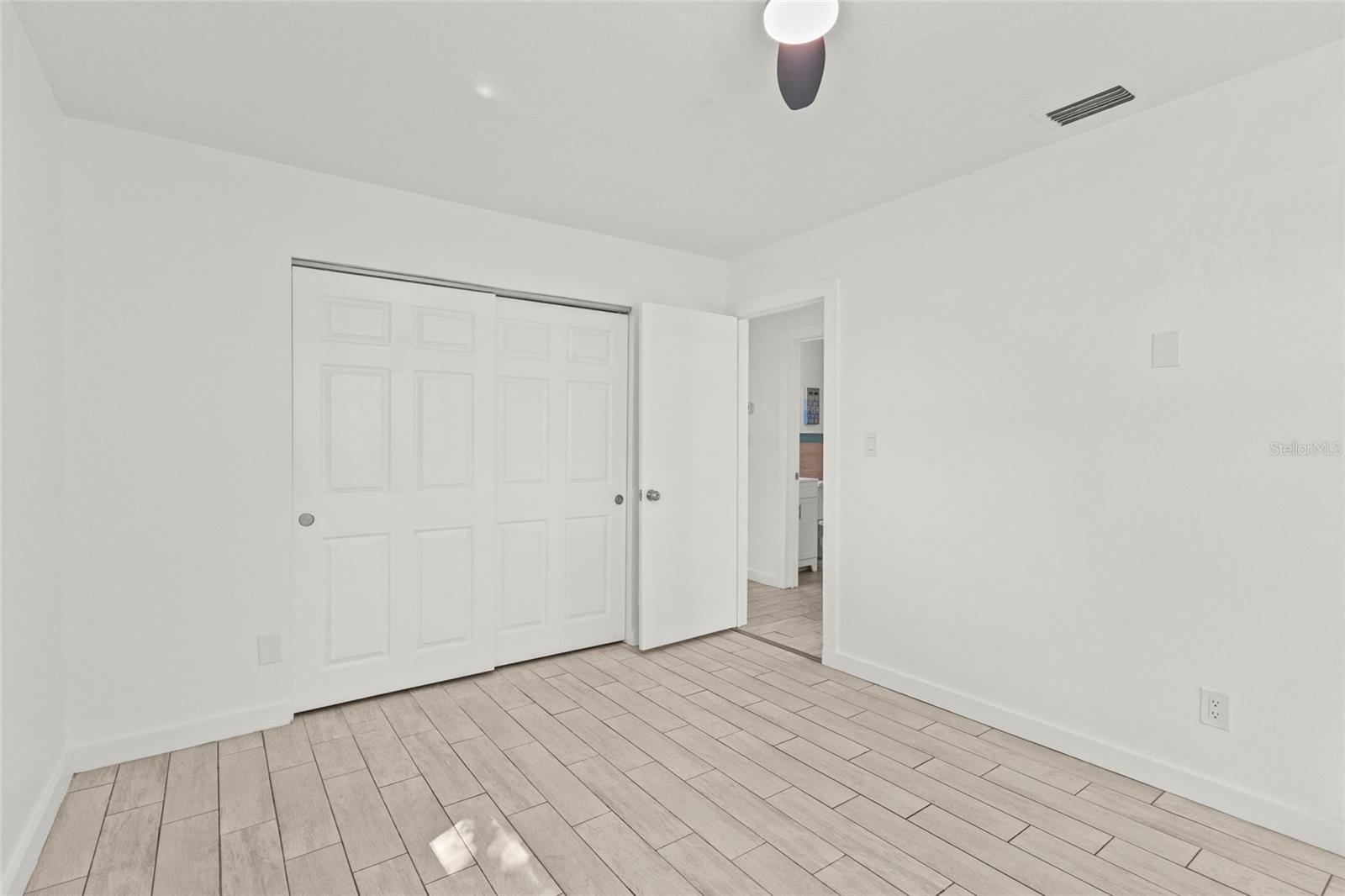 WINDSOR PARK THIRD UNIT - Residential