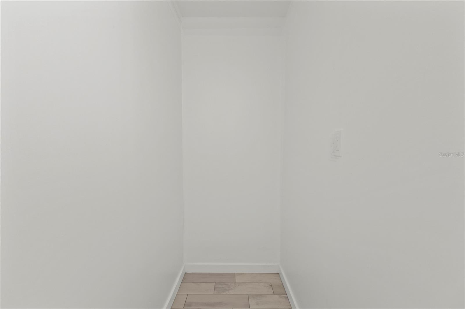 WINDSOR PARK THIRD UNIT - Residential