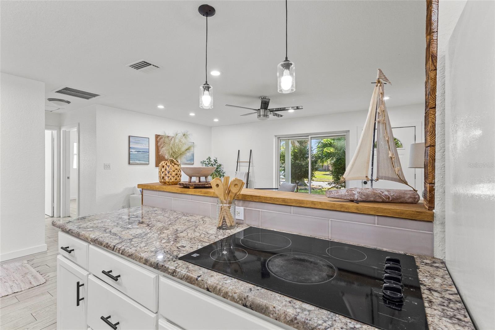 WINDSOR PARK THIRD UNIT - Residential