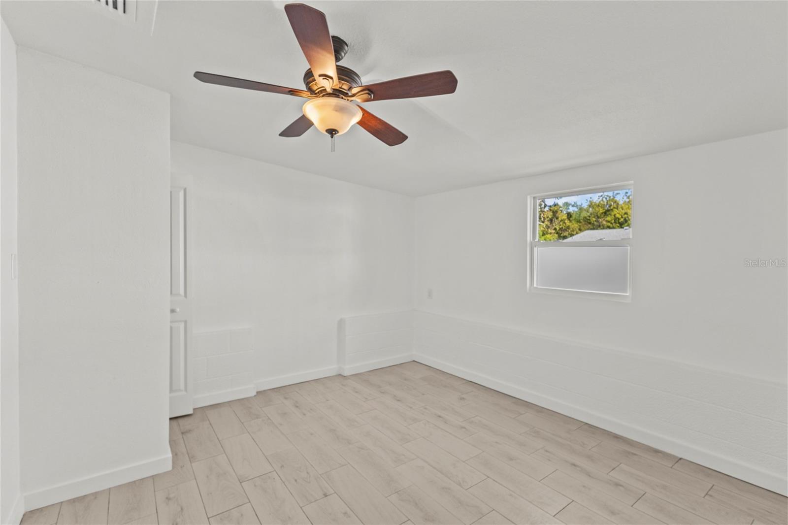 WINDSOR PARK THIRD UNIT - Residential