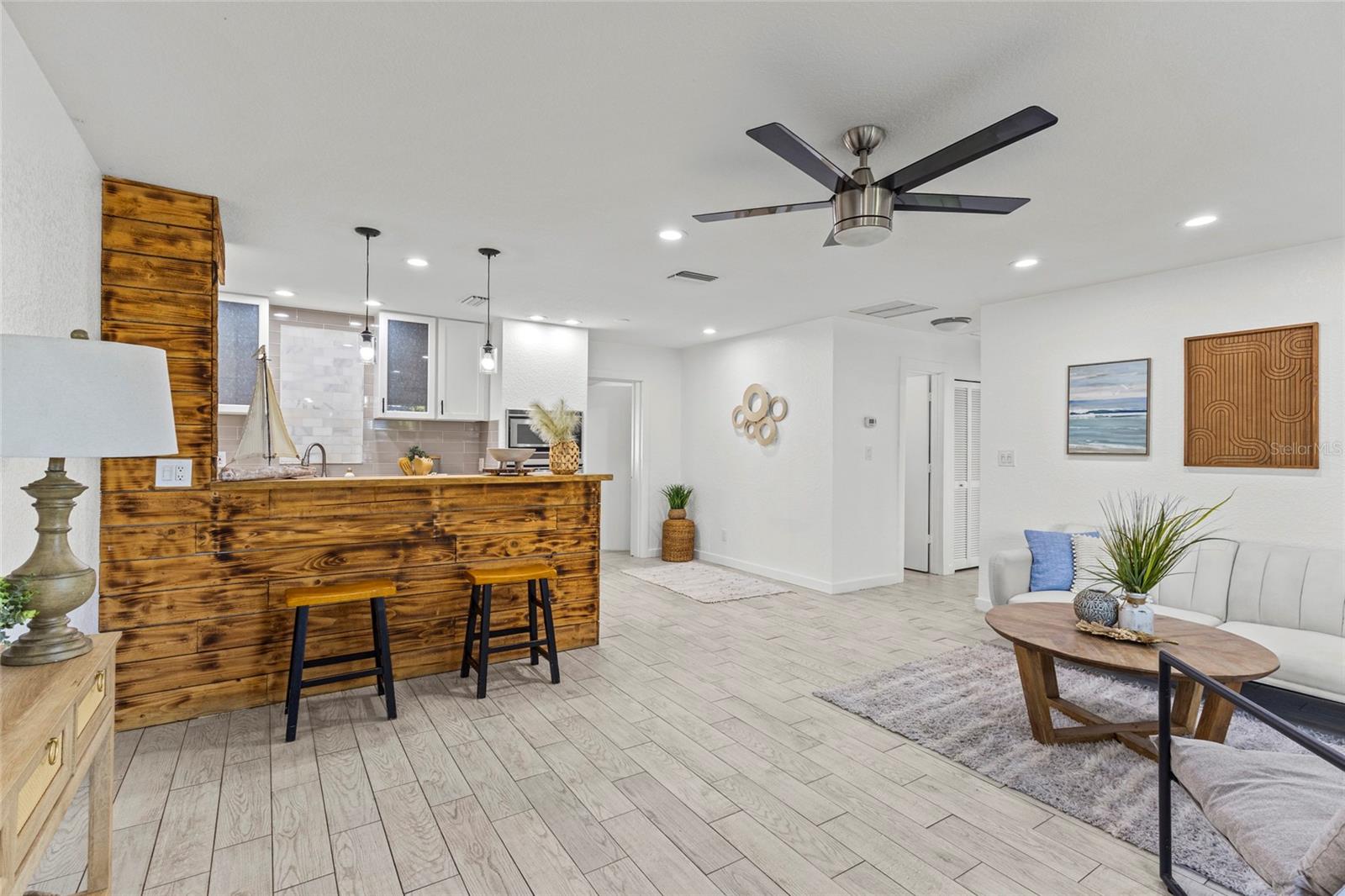 WINDSOR PARK THIRD UNIT - Residential