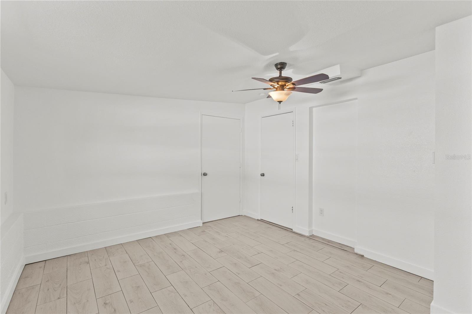 WINDSOR PARK THIRD UNIT - Residential