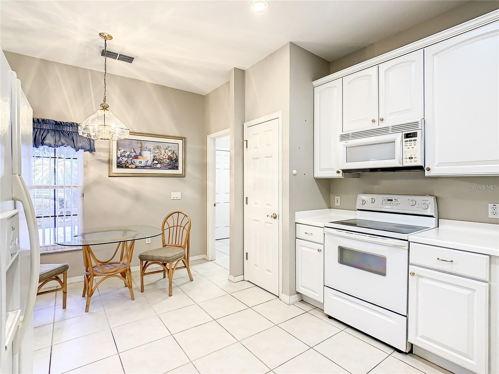 SOLIVITA - Residential Lease