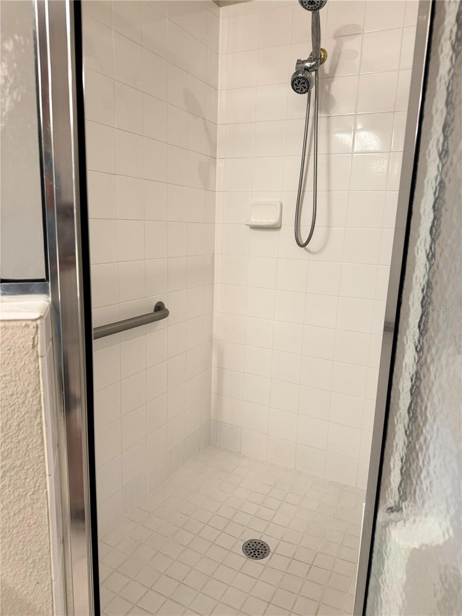 SOLIVITA - Residential Lease