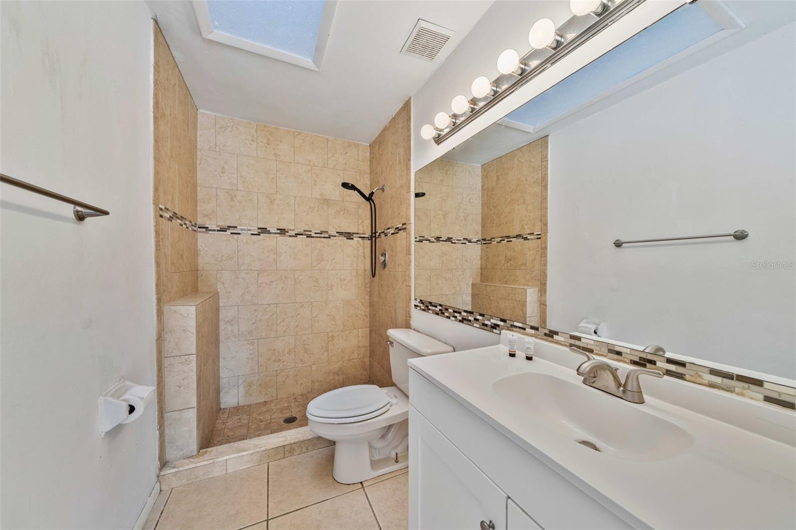 DEVONWOOD - Residential