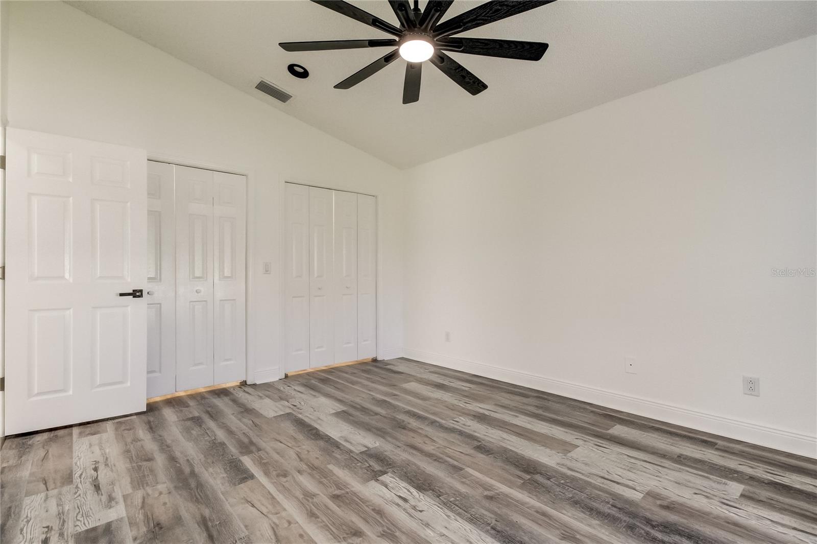 BELLINGHAM OAKS - Residential Lease