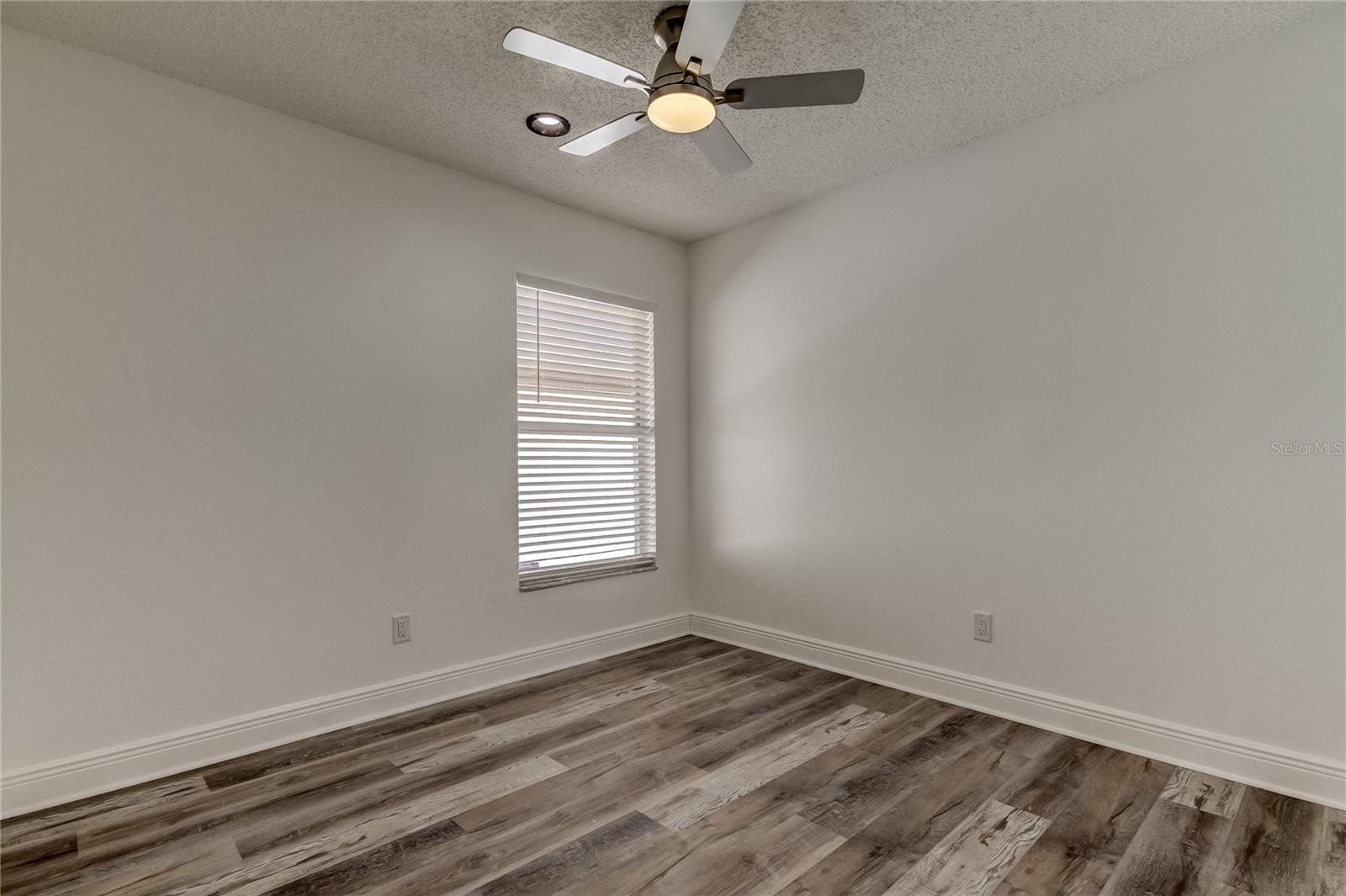 BELLINGHAM OAKS - Residential Lease