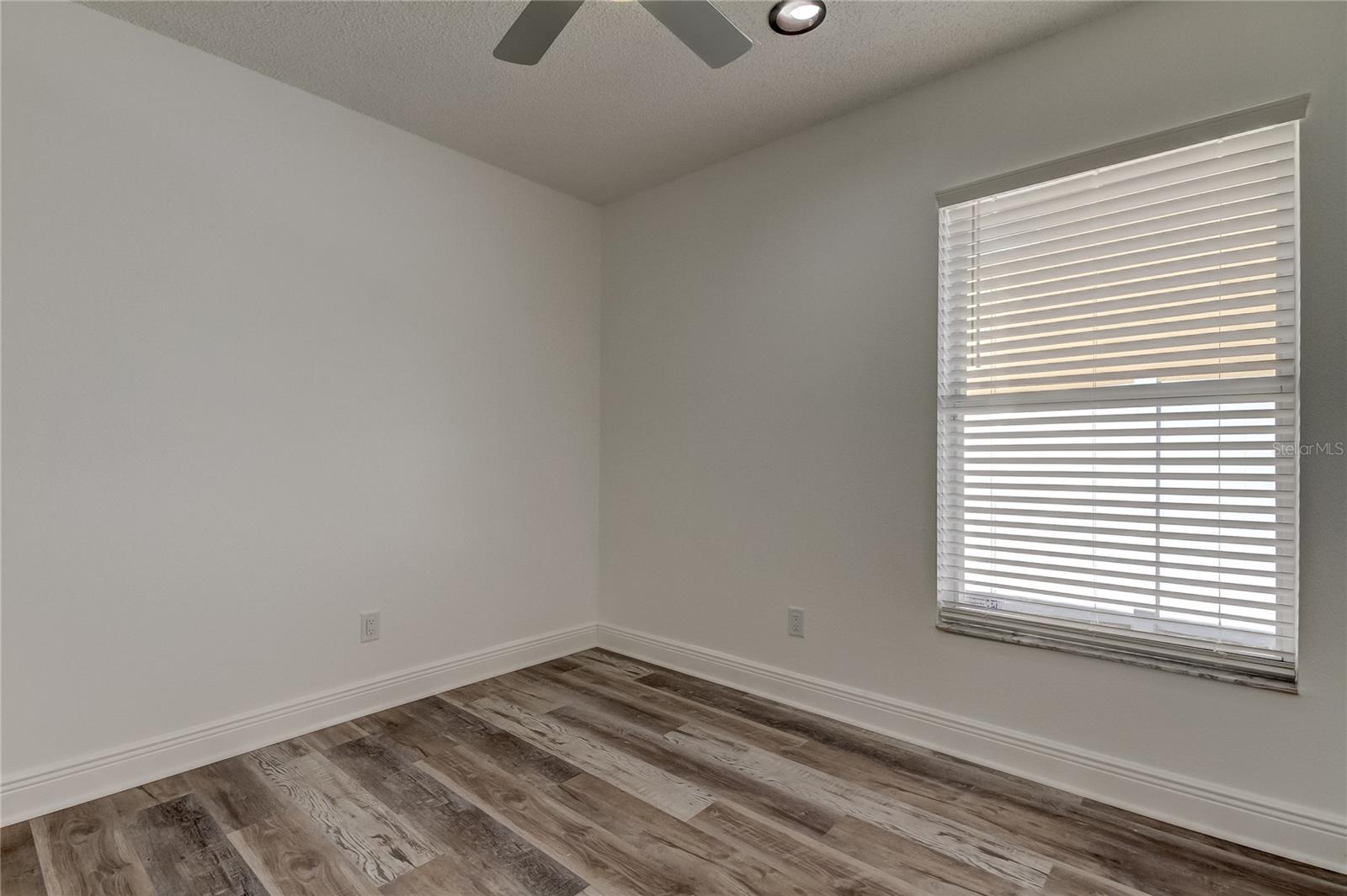 BELLINGHAM OAKS - Residential Lease