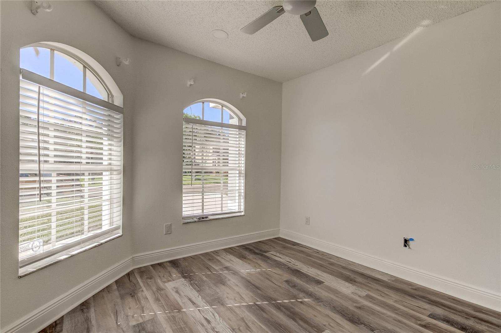 BELLINGHAM OAKS - Residential Lease