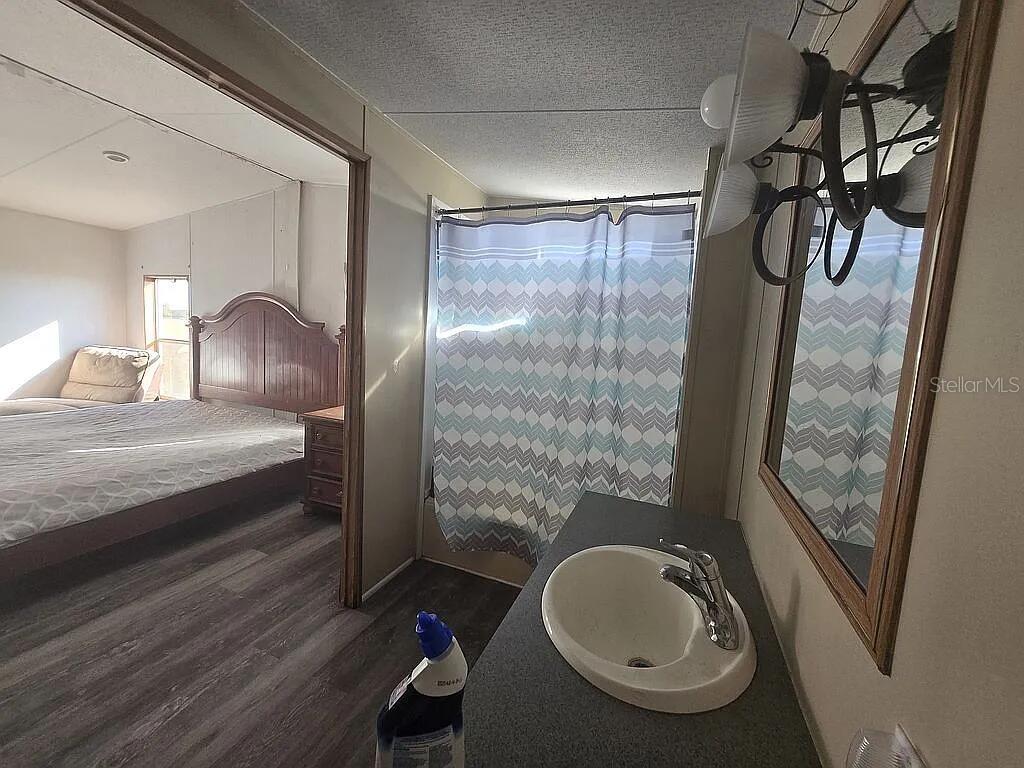 LORIDA RANCHES UNREC - Residential