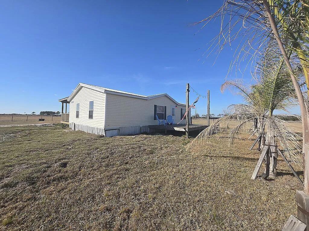 LORIDA RANCHES UNREC - Residential