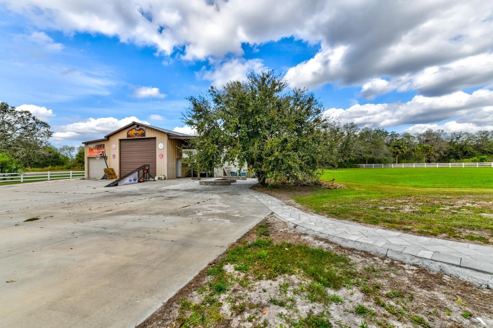 ACREAGE - Residential