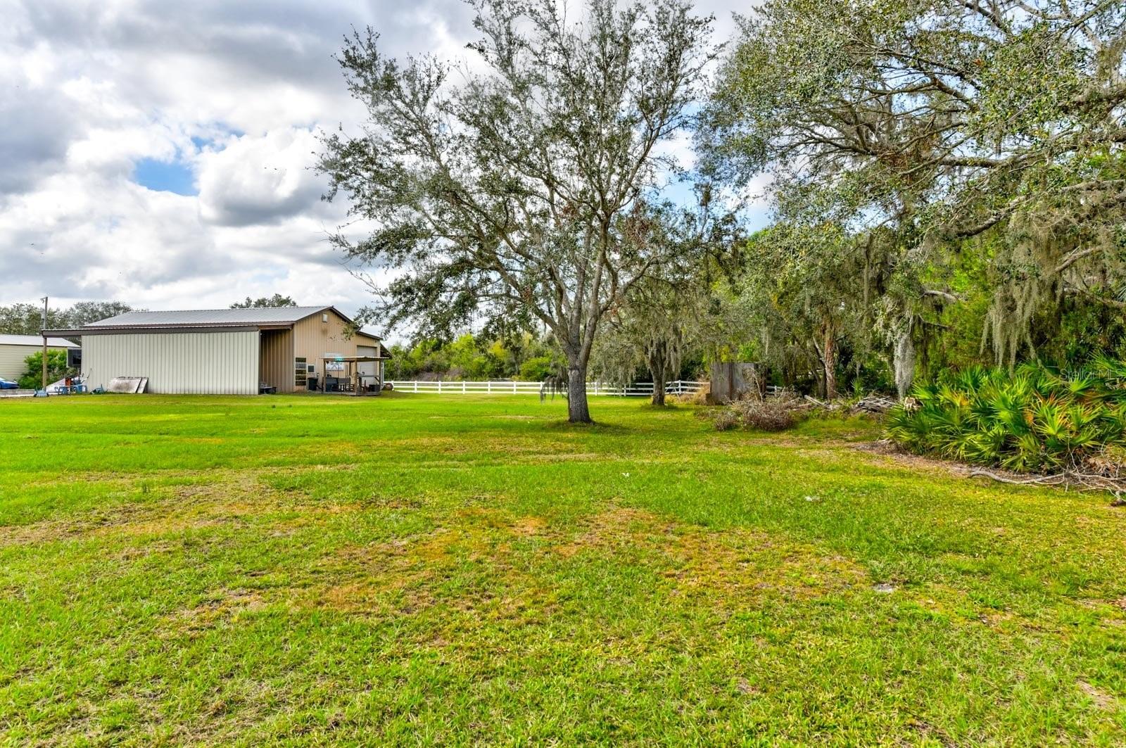ACREAGE - Residential