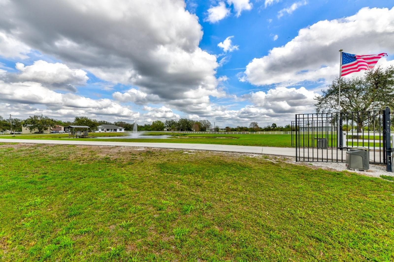 ACREAGE - Residential