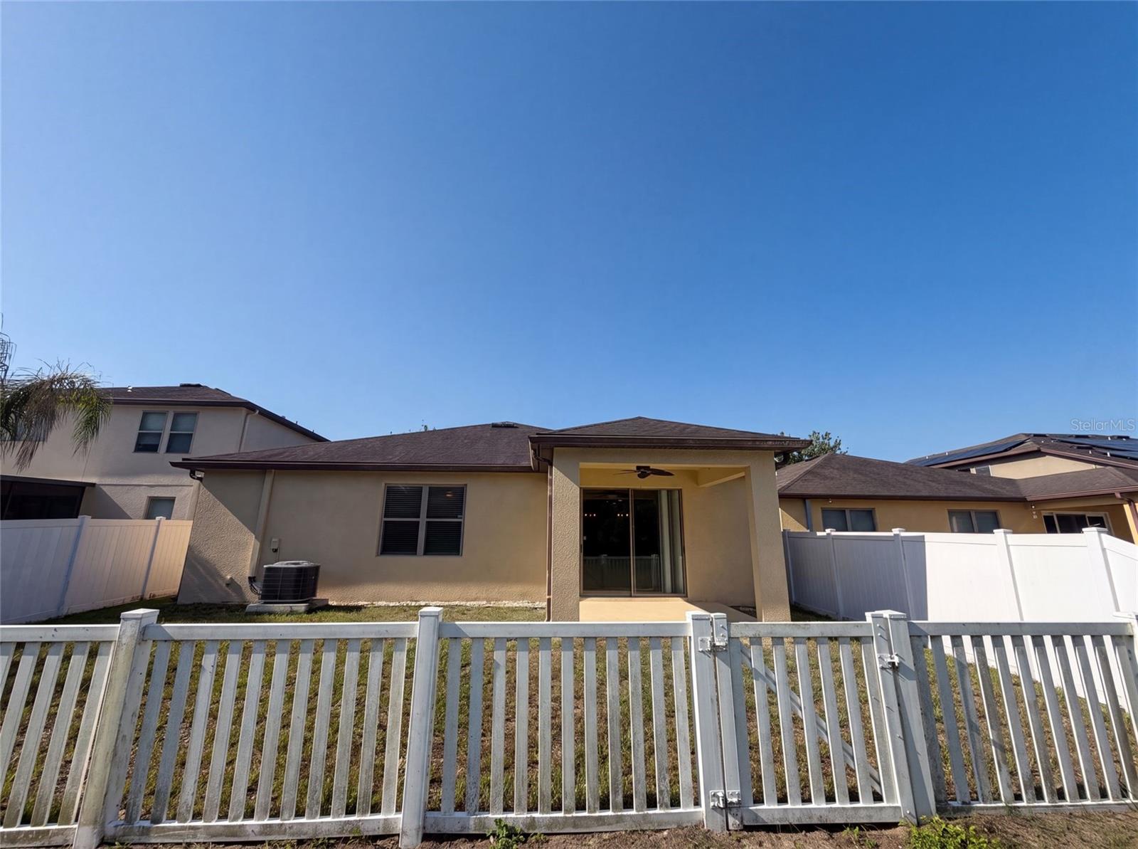 1857 TRILLIUM BOULEVARD