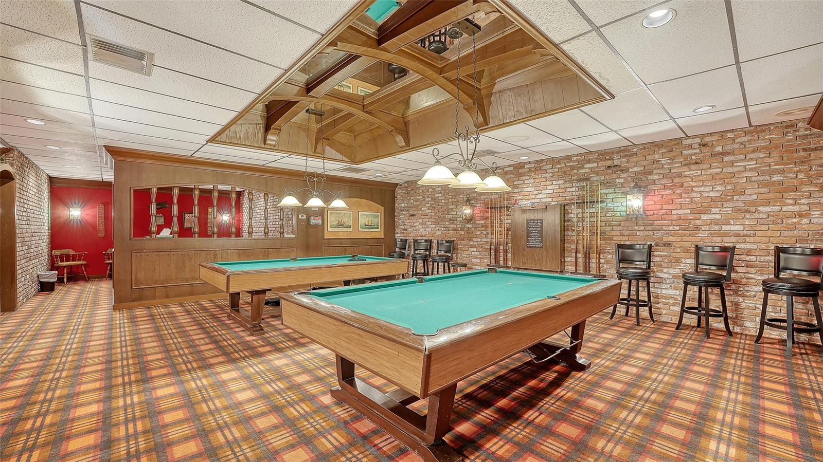 LONGBOAT HARBOUR - Residential