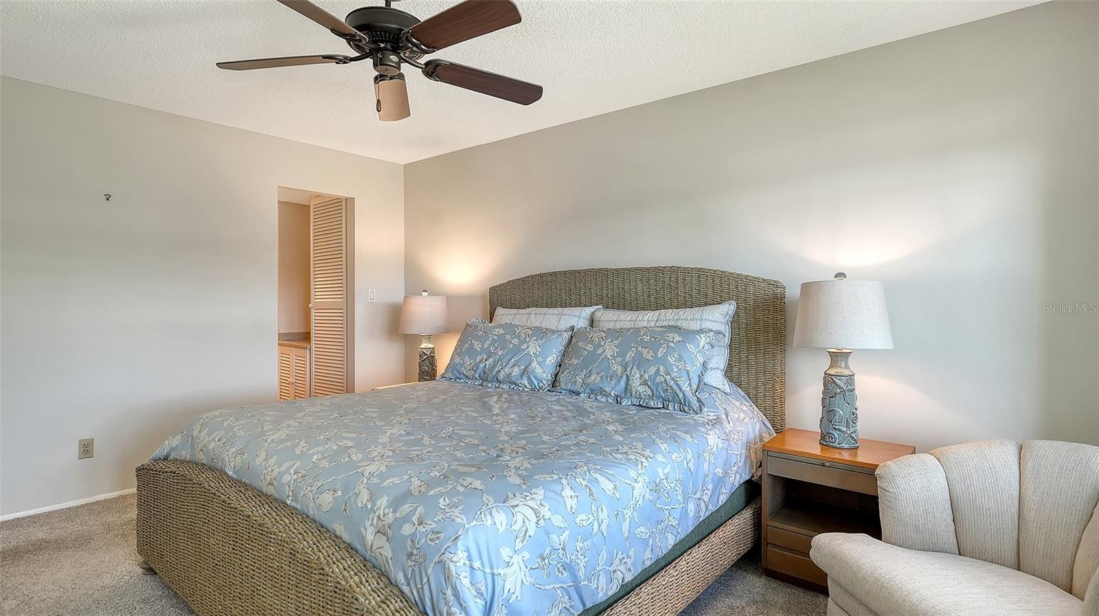 LONGBOAT HARBOUR - Residential