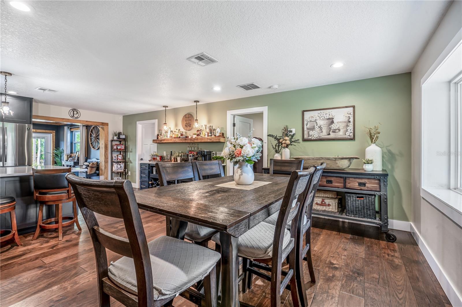 METES AND BOUNDS - Residential