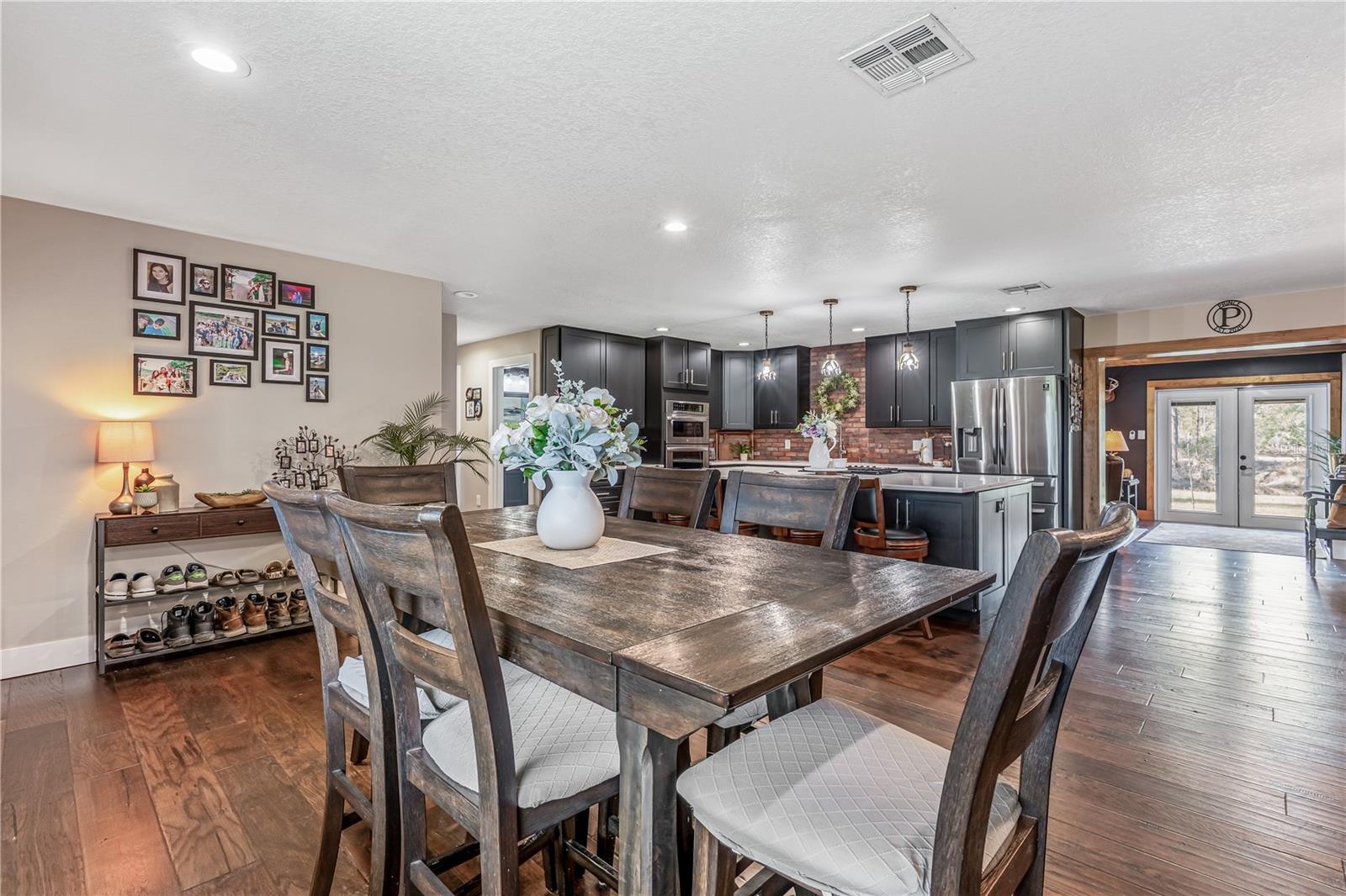 METES AND BOUNDS - Residential