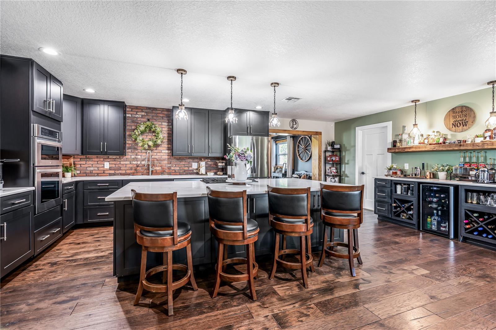 METES AND BOUNDS - Residential