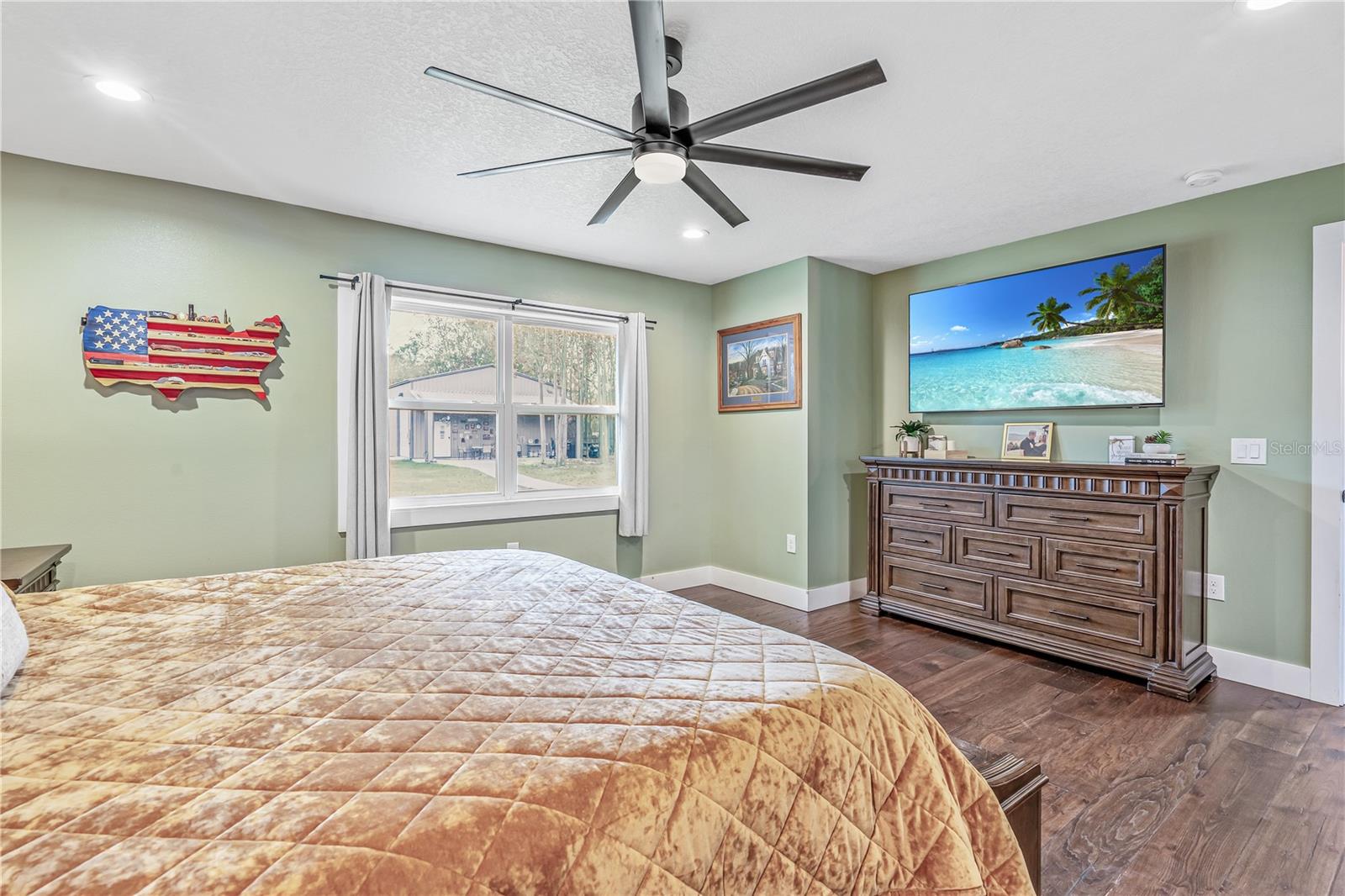 METES AND BOUNDS - Residential