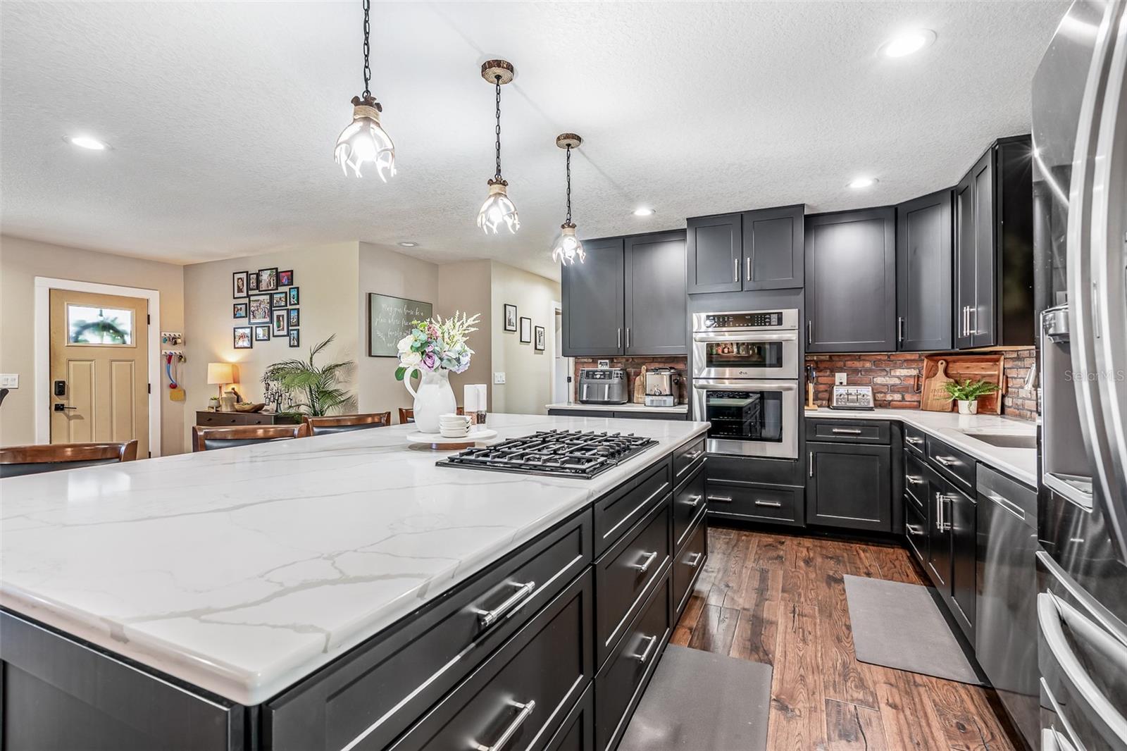 METES AND BOUNDS - Residential