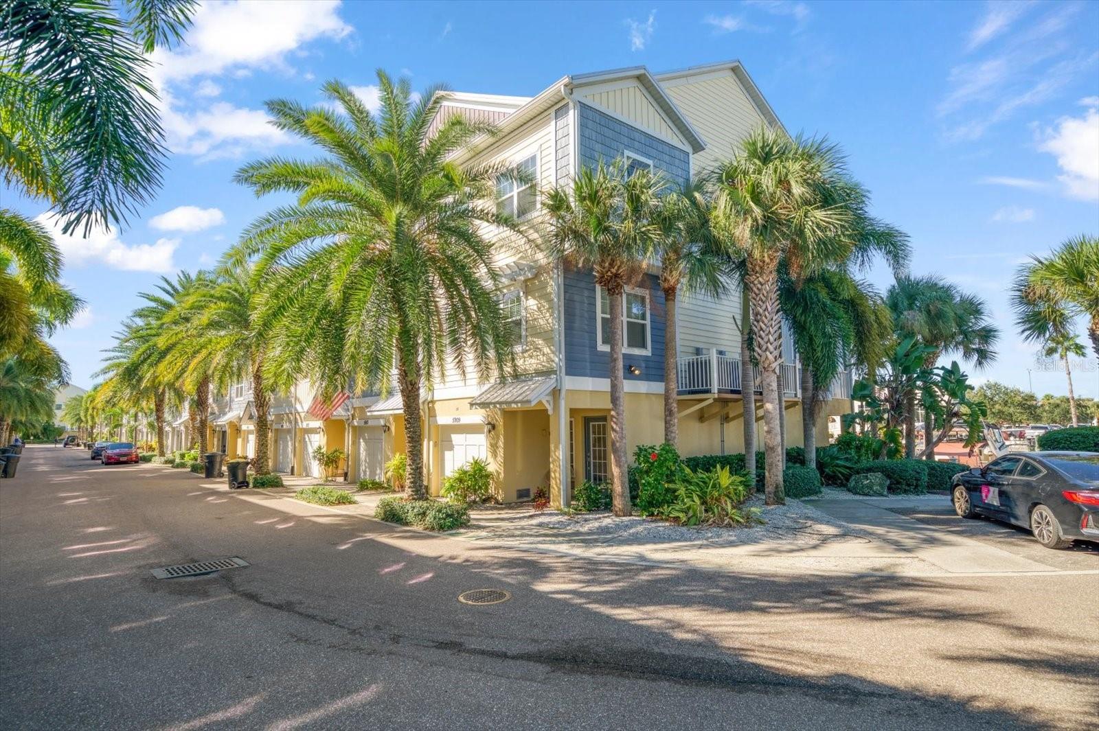 COVE AT LOGGERHEAD MARINA - Residential