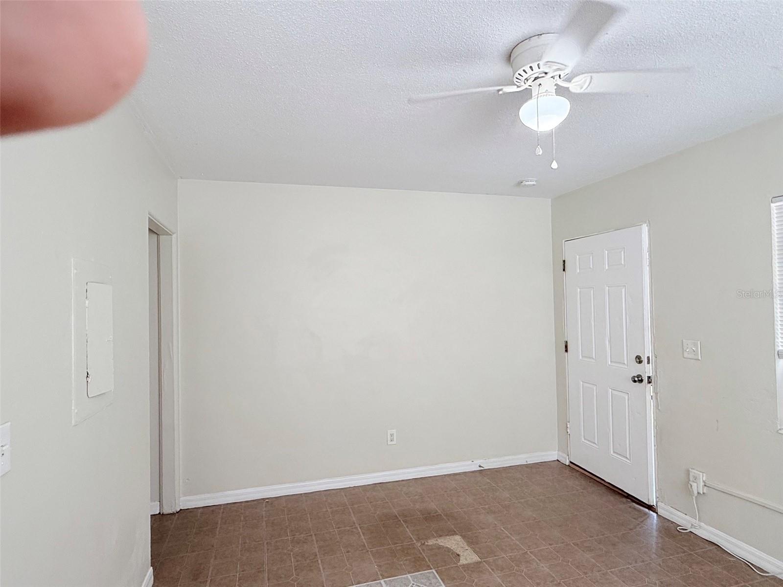 EDGEWOOD 3RD ADD - Residential Lease