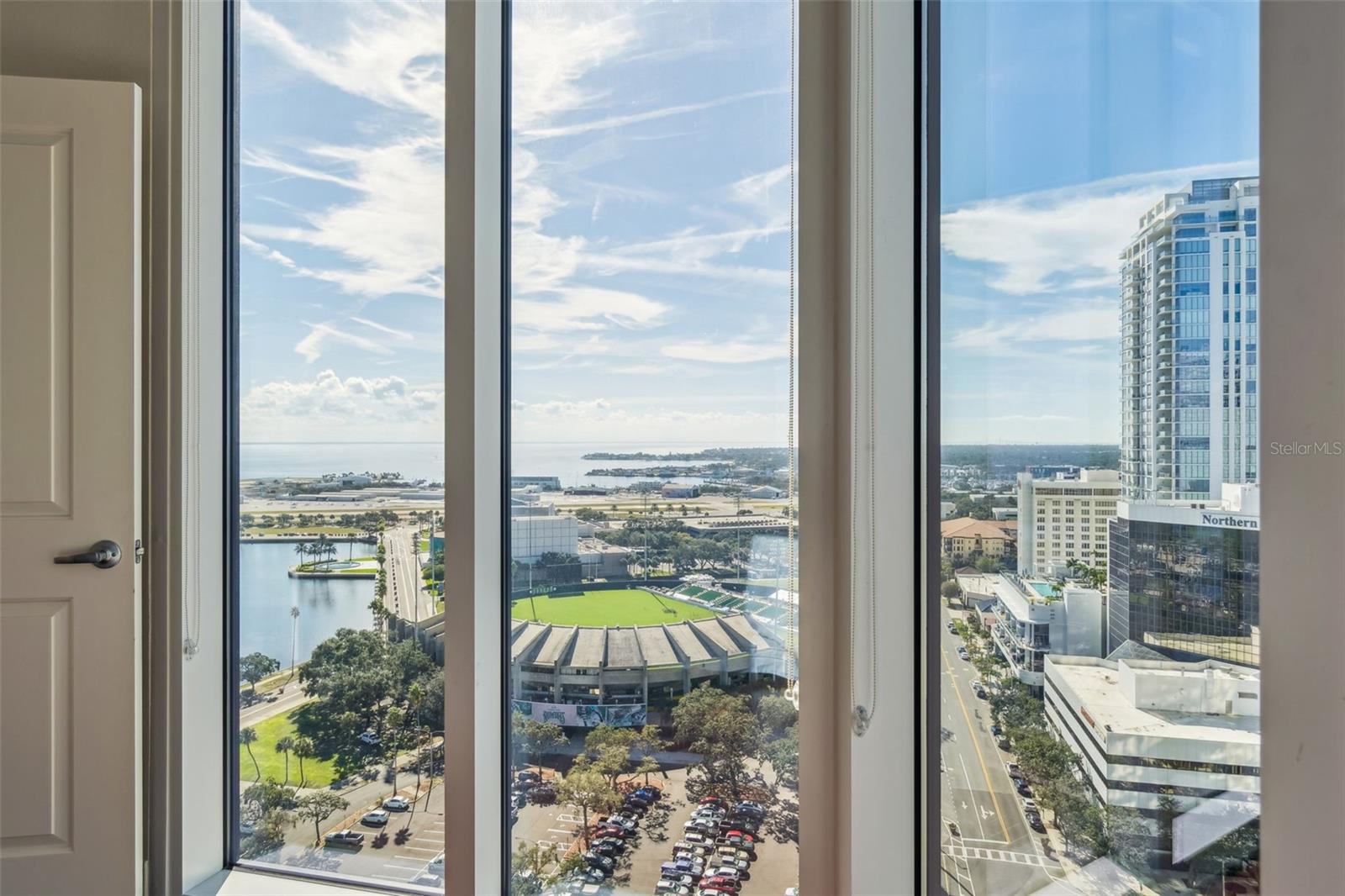 BAYFRONT TOWER CONDO - Residential Lease