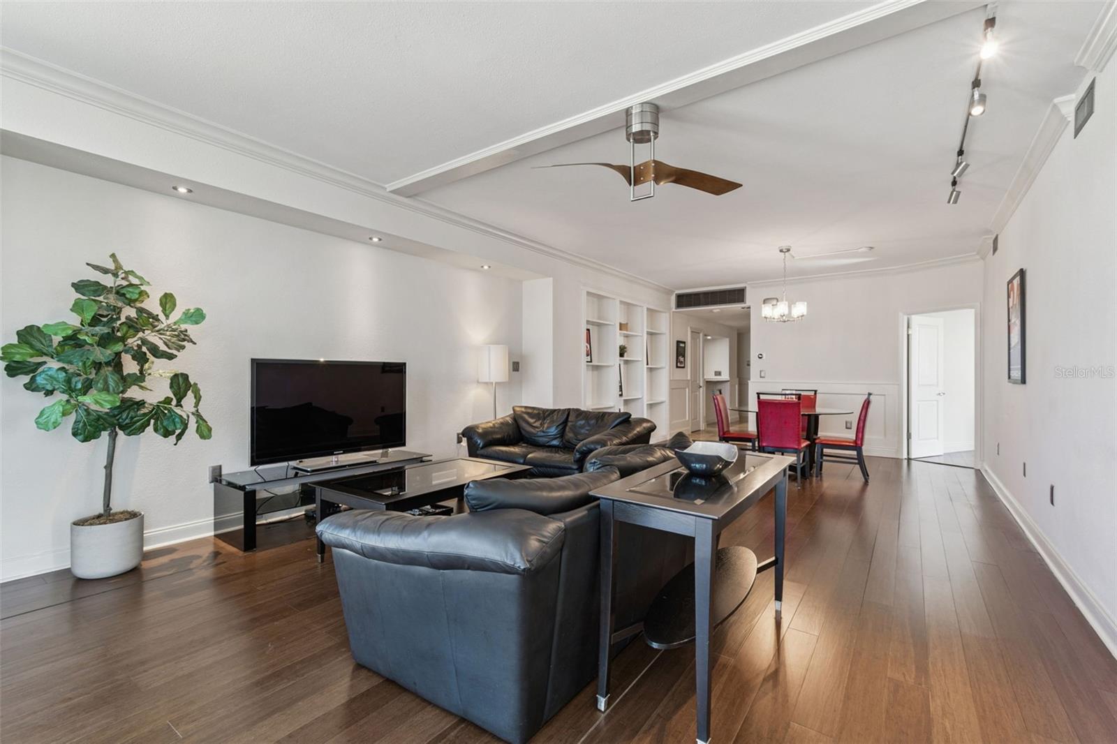 BAYFRONT TOWER CONDO - Residential Lease