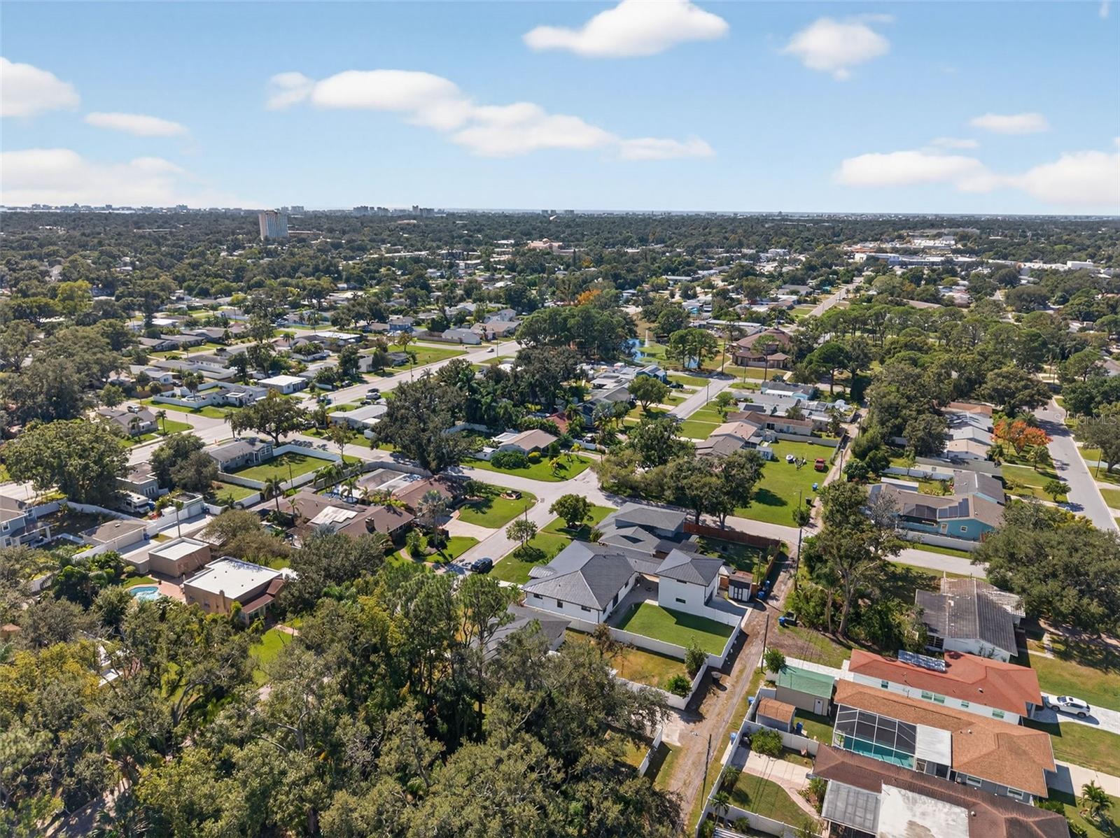 PINE RIDGE - Residential