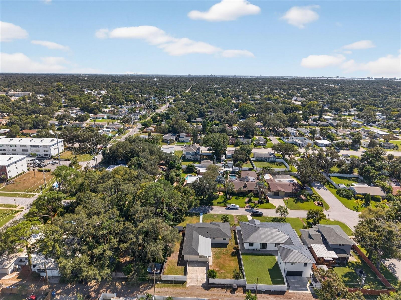 PINE RIDGE - Residential