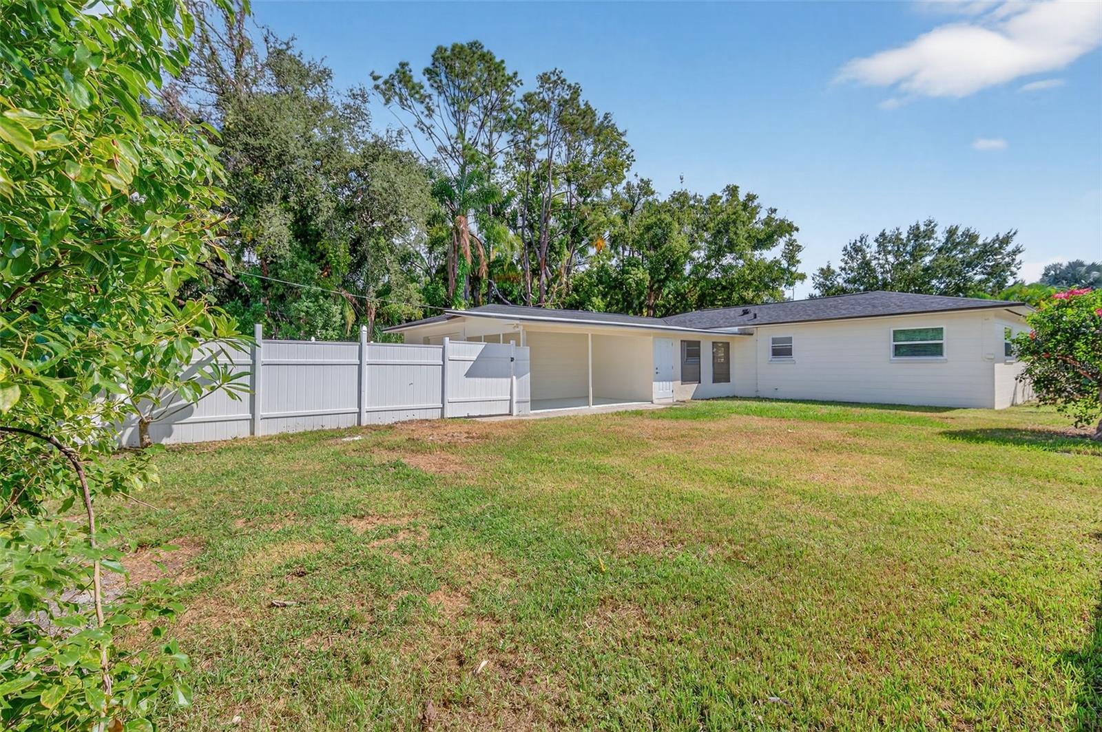 PINE RIDGE - Residential