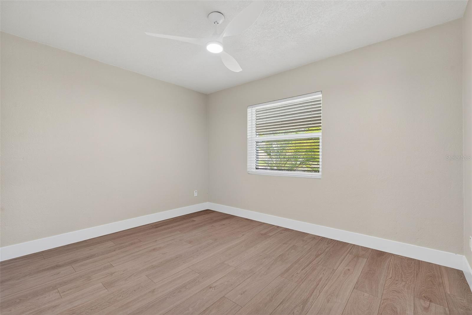 PINE RIDGE - Residential